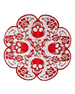 3 Ft Gothic Romance Centerpiece